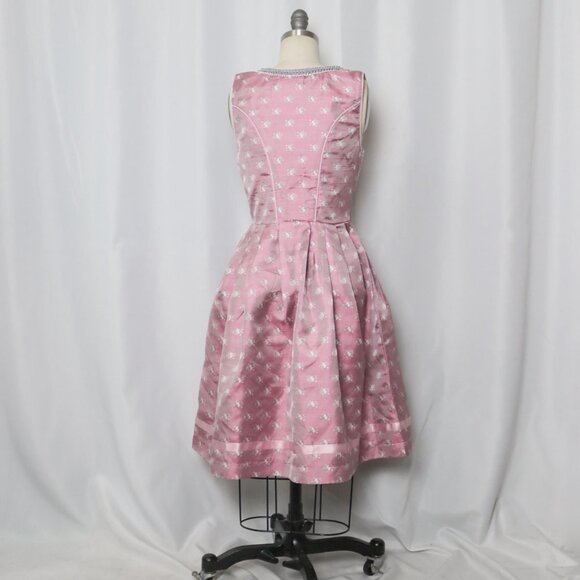 New floral embroidered dirndl dress - Picture 3 of 4